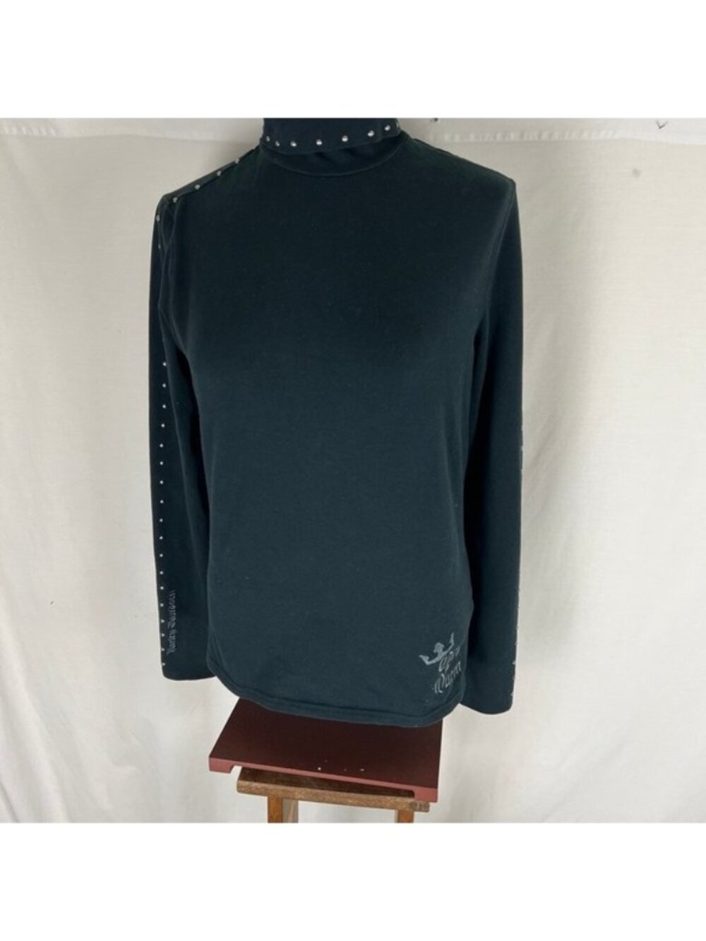 Harley Davidson Sz Med Studded Turtleneck Embroidered Cycle Queen top